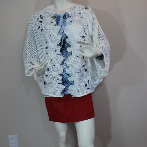 Roffe Accessories  Open Weave Eyelet Kimono Lace  White Large/XL - Picture 3 of 9